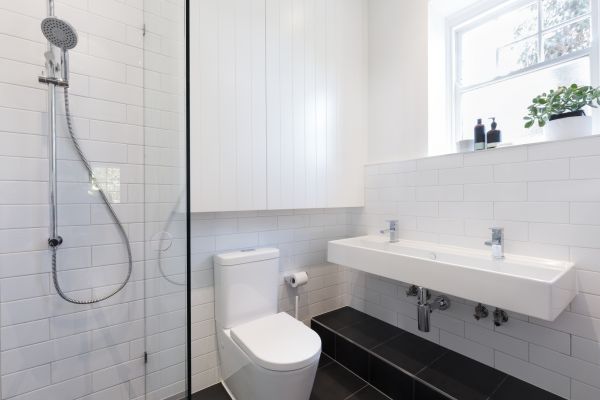 Washroom Renovation in Burnsville